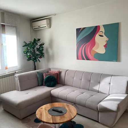 Center Gateway Apartment